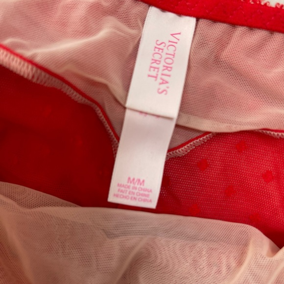 32B/M Vs Victoria’s Secret Embellished Red Crystal Seduction Bra Garter 2PC set - Picture 7 of 14